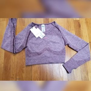 NWT Berry Rose Gymshark Crop Top